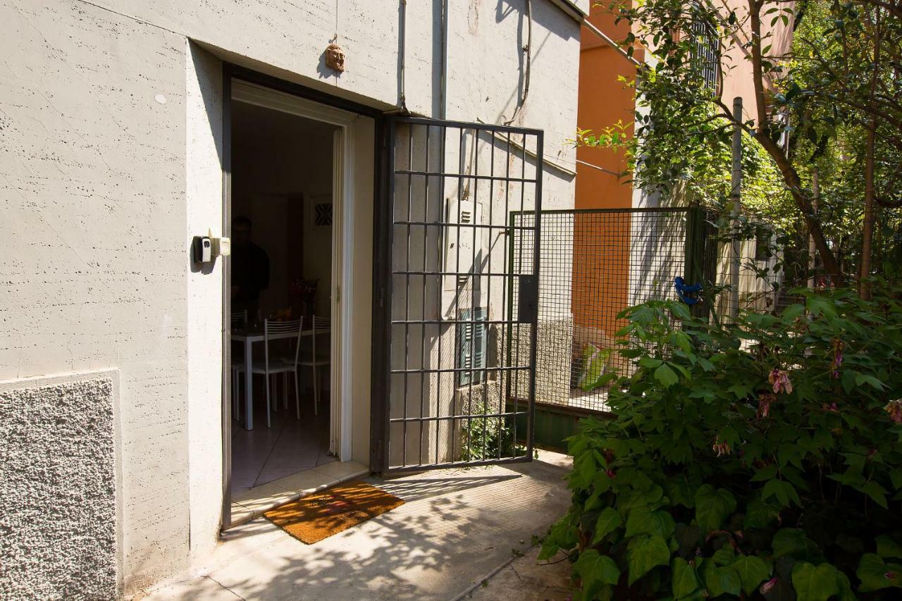 Sant'Orsola Apartment โบโลญญา ภายนอก รูปภาพ